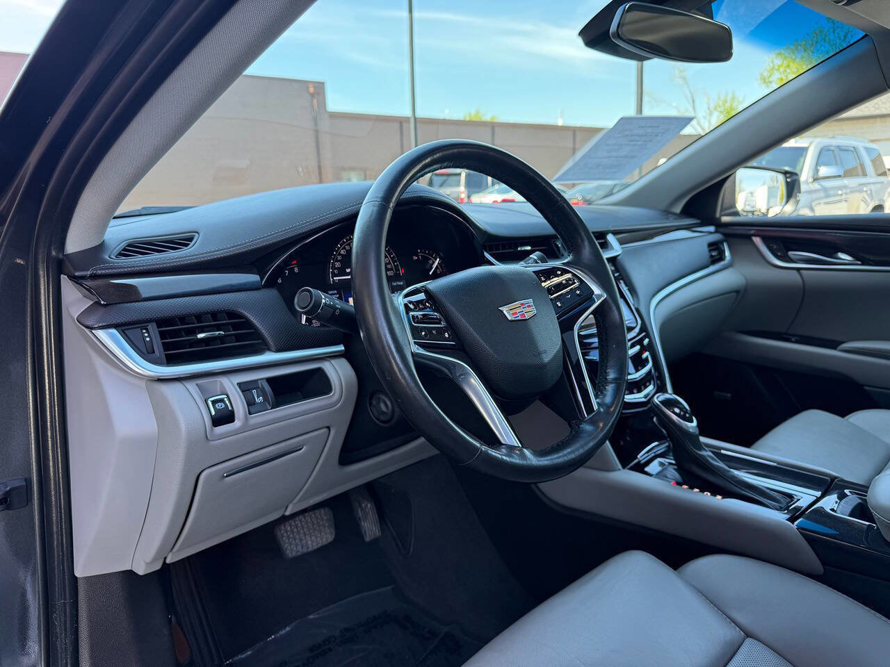 Used 2017 Cadillac XTS Luxury w/ Driver Awareness Package image 11