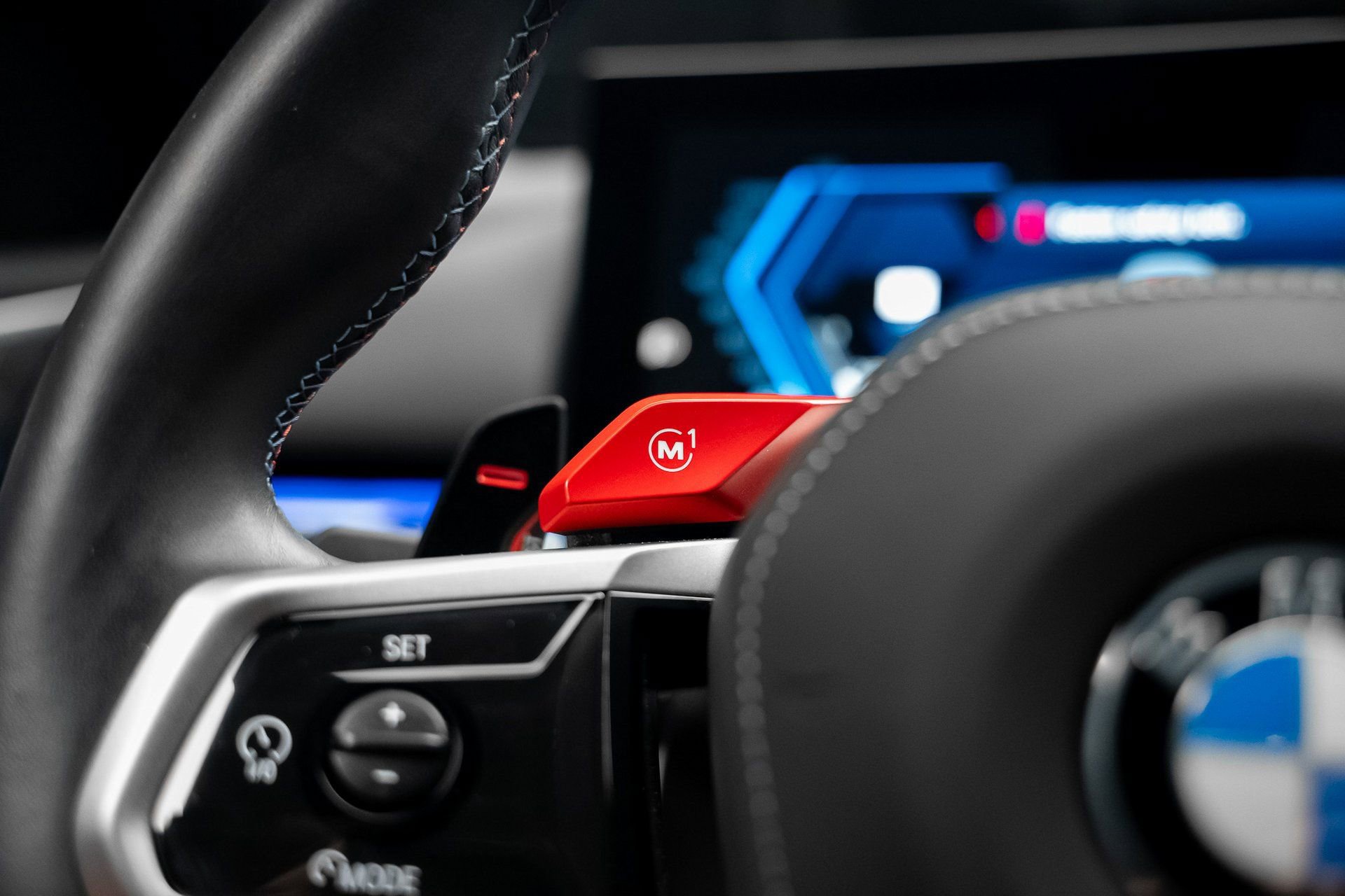 Used 2025 BMW M5 image 49