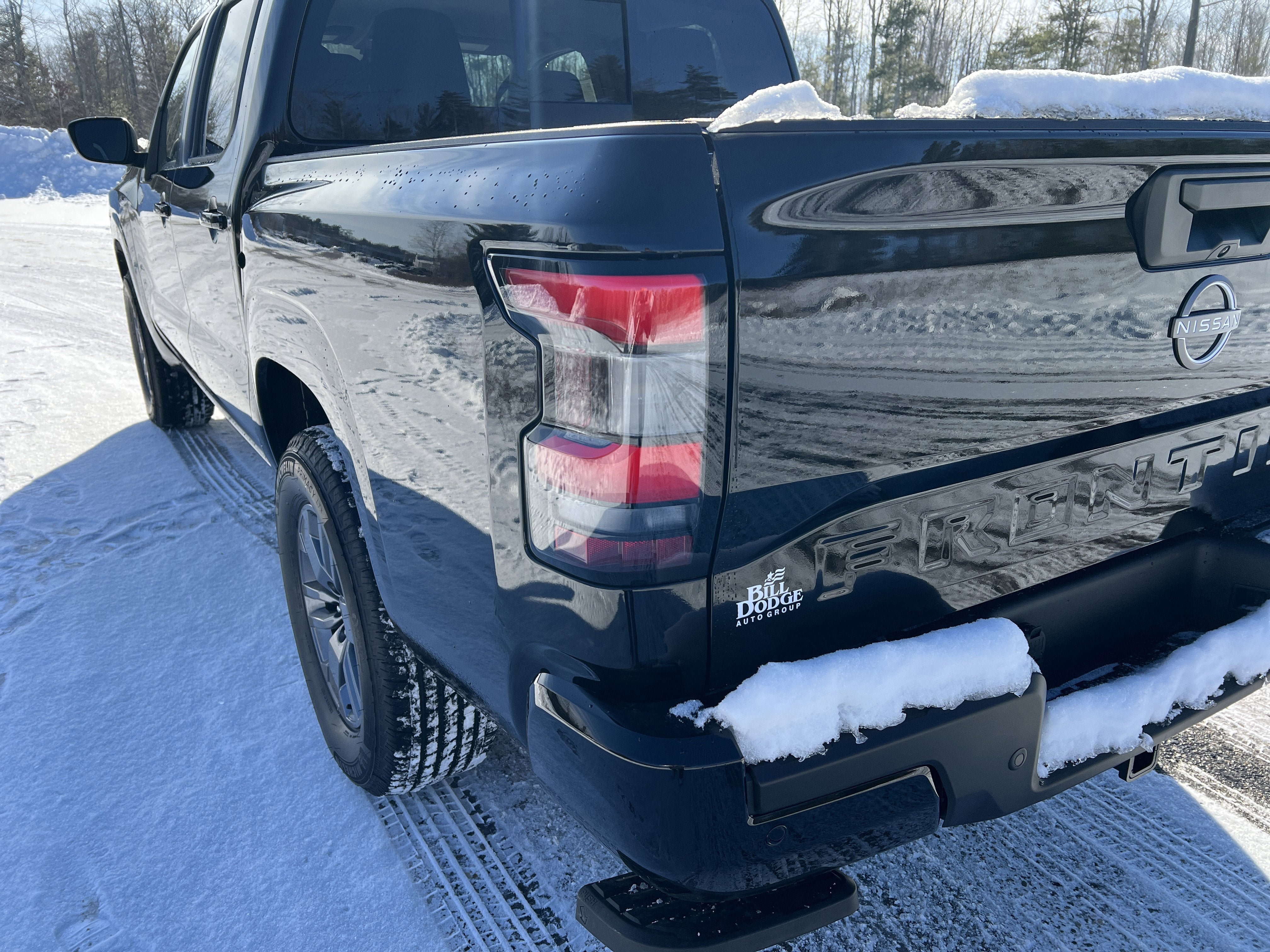 New 2026 Nissan Frontier SV w/ All-Weather Content Package image 15