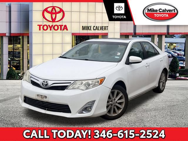 Used 2012 Toyota Camry XLE FWD image 1