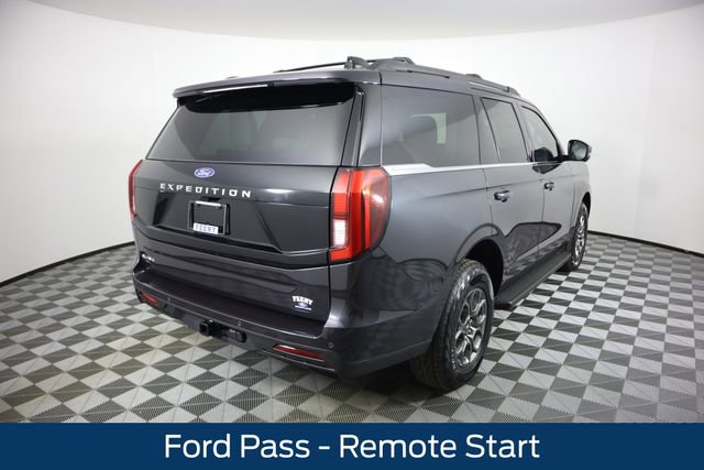 New 2026 Ford Expedition Active AWD/4WD image 3
