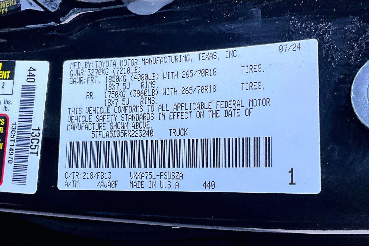 Used 2024 Toyota Tundra SR5 AWD/4WD image 34