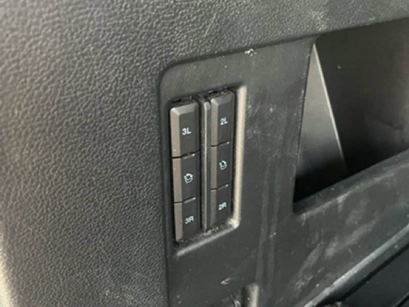 Used 2021 Ford Expedition Limited image 17