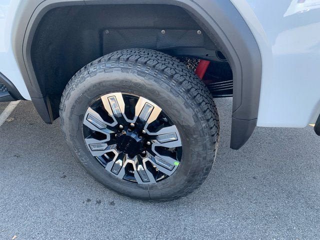 New 2026 GMC Sierra 2500 Denali w/ Technology Package AWD/4WD image 10