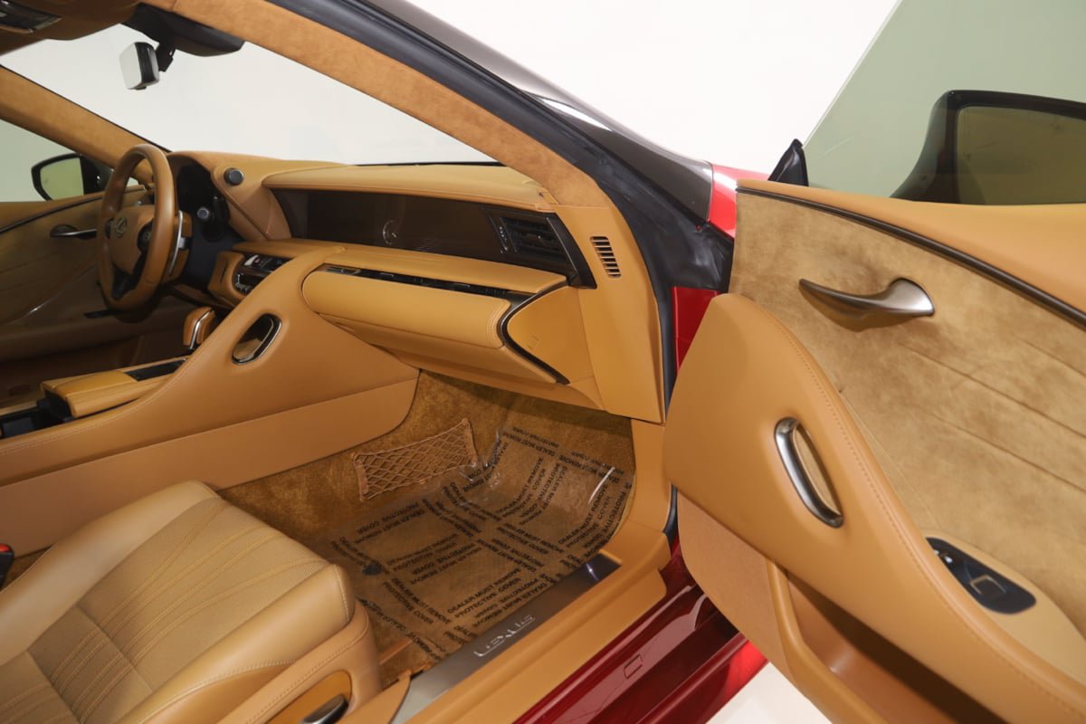 Used 2018 Lexus LC 500 Coupe w/ Touring Package RWD image 47