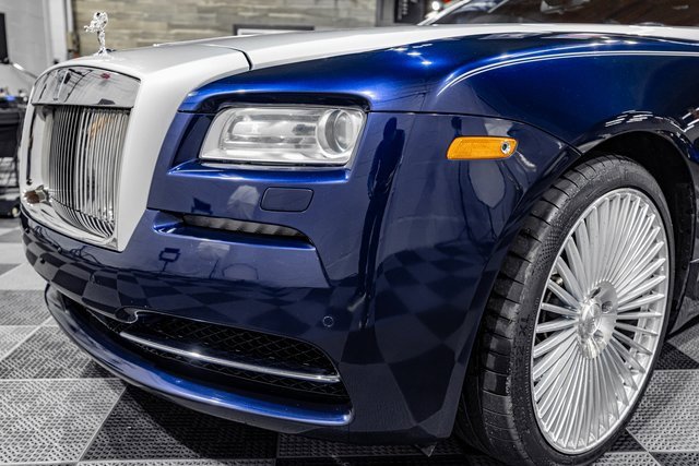 Used 2014 Rolls-Royce Wraith image 28