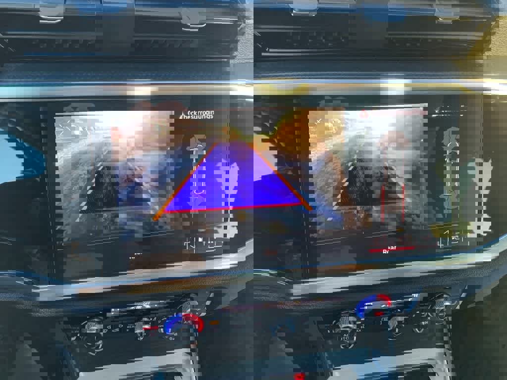 Used 2024 Audi Q3 2.0T Premium image 30