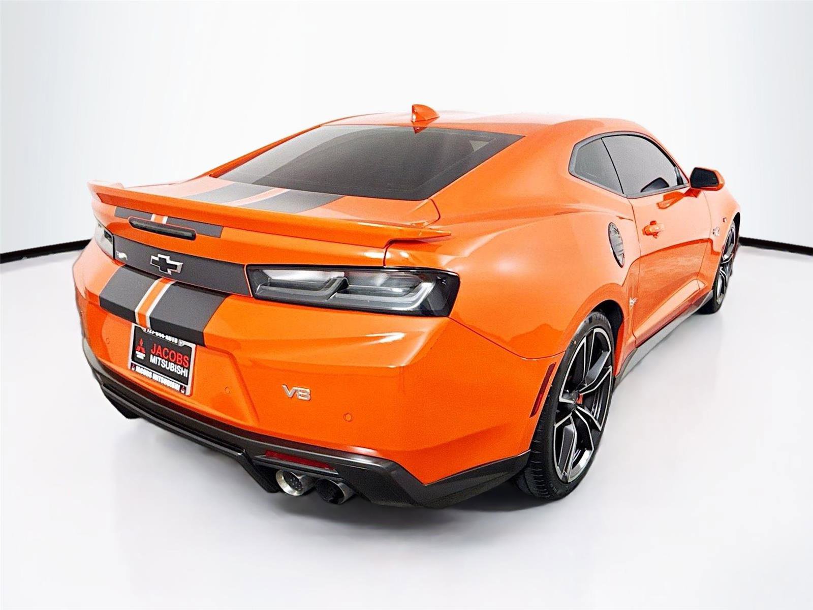 Used 2018 Chevrolet Camaro SS w/ Hot Wheels Edition RWD image 33