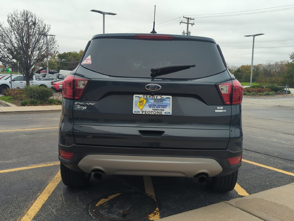 Used 2019 Ford Escape SE AWD/4WD image 4