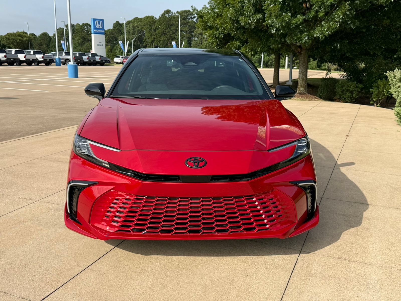 Used 2026 Toyota Camry XSE FWD video 2