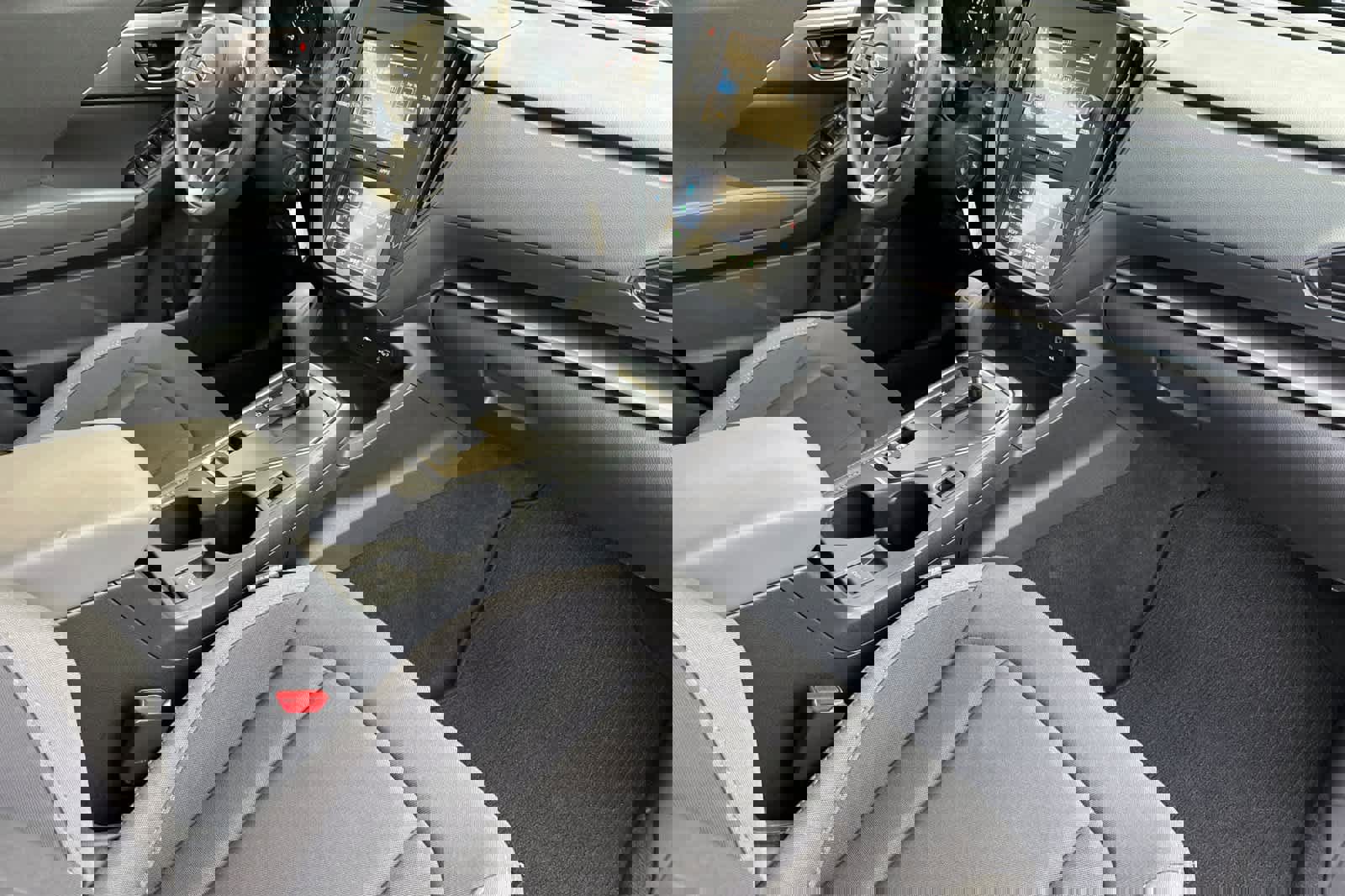 Certified 2025 Subaru Impreza 2.0i image 15