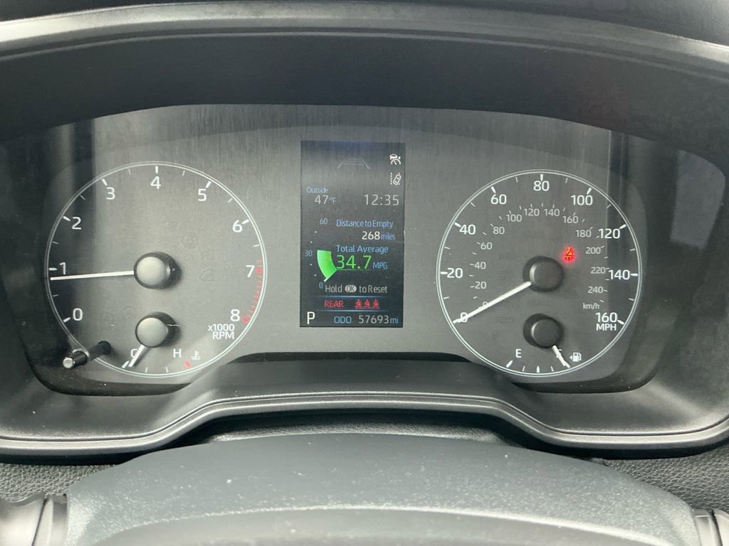 Used 2024 Toyota Corolla LE image 21