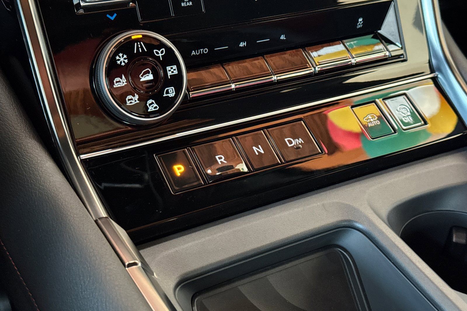 New 2026 Nissan Armada NISMO image 19