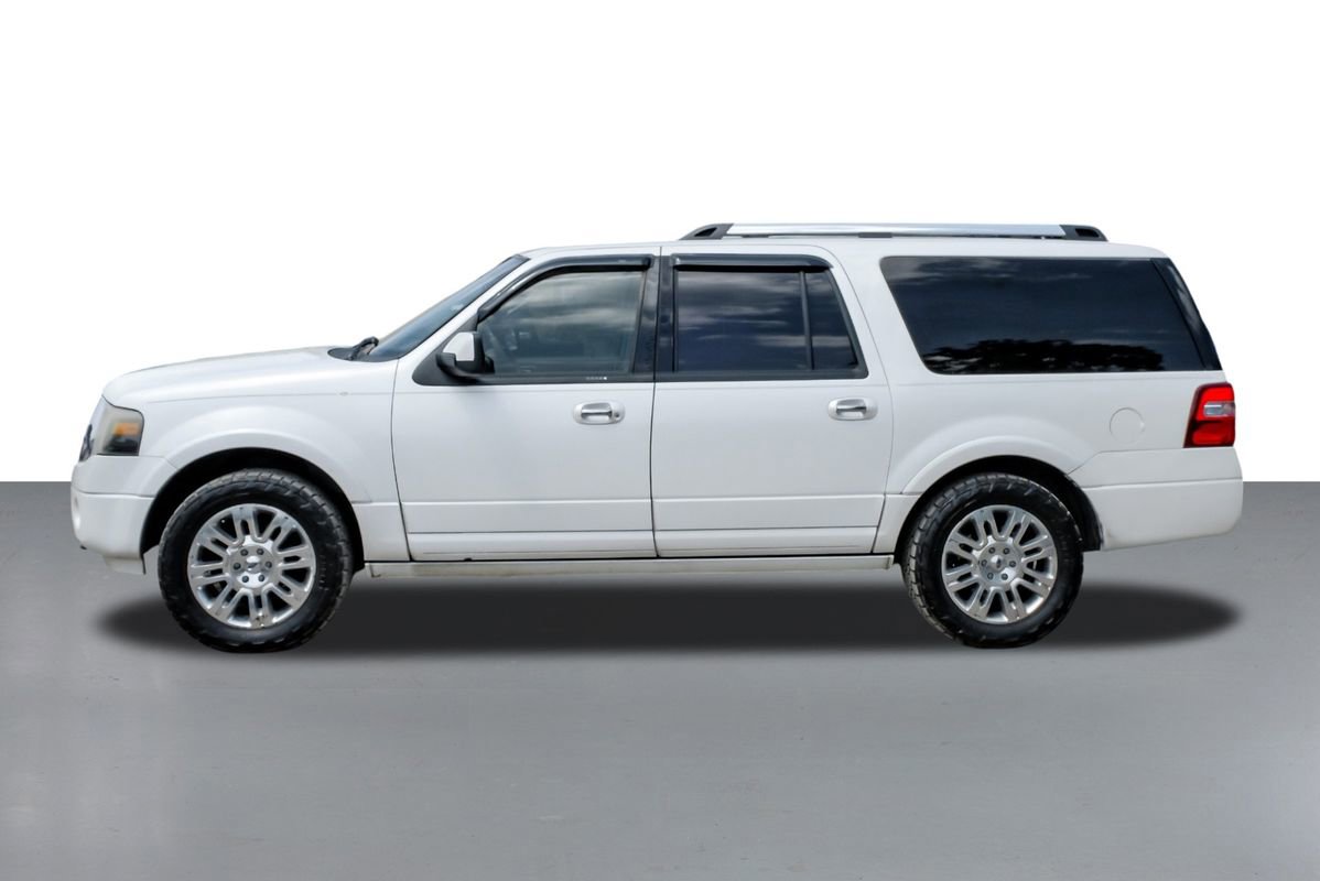 Used 2014 Ford Expedition EL Limited w/ Equipment Group 301A AWD/4WD image 9