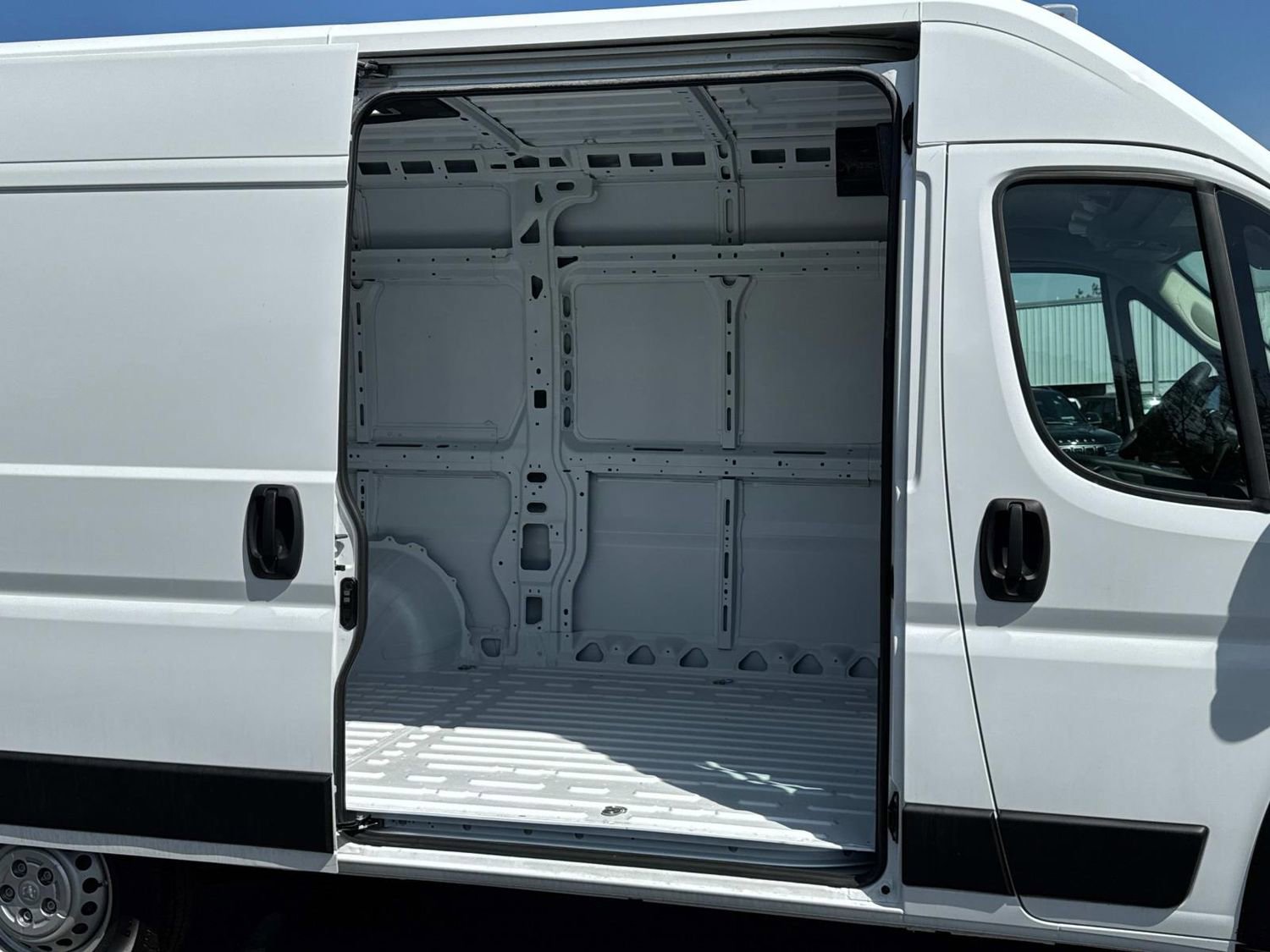 New 2026 RAM ProMaster 1500 FWD image 17