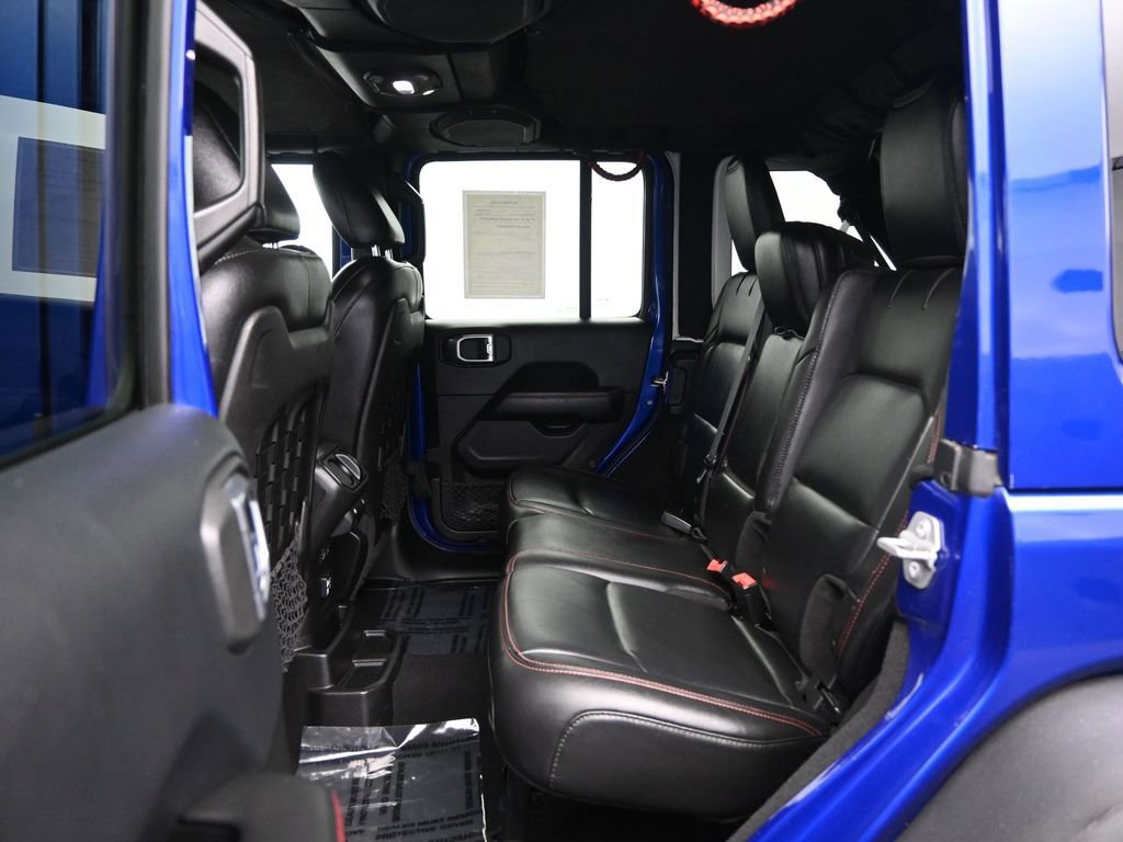 Used 2018 Jeep Wrangler Unlimited Rubicon w/ Cold Weather Group image 29