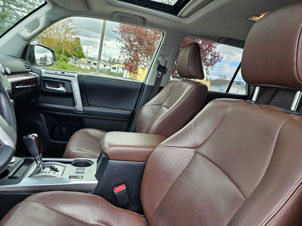 Used 2019 Toyota 4Runner Limited AWD/4WD image 25