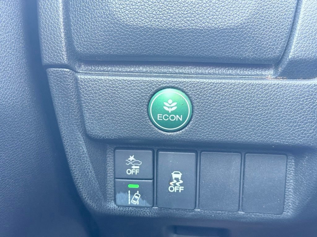 Used 2018 Honda Fit EX image 16