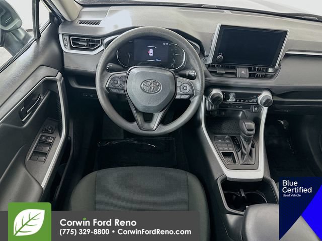 Used 2023 Toyota RAV4 LE AWD/4WD image 25