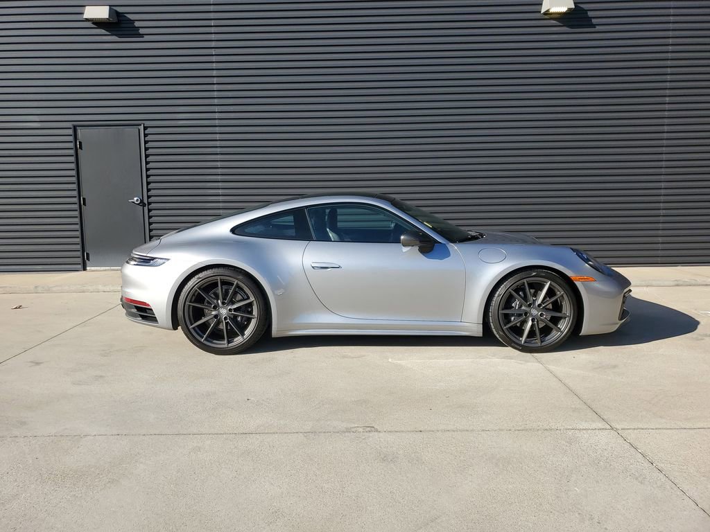 Certified 2023 Porsche 911 Carrera T image 6