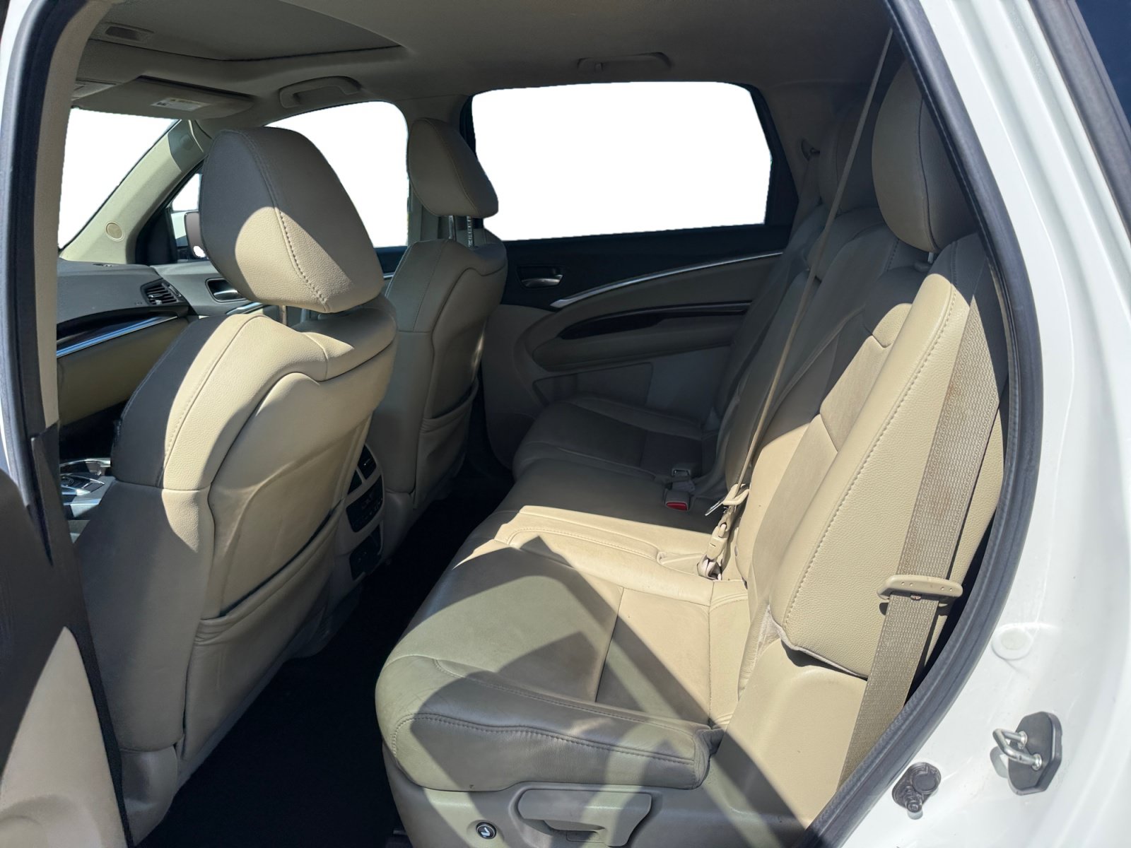 Used 2019 Acura MDX FWD image 16