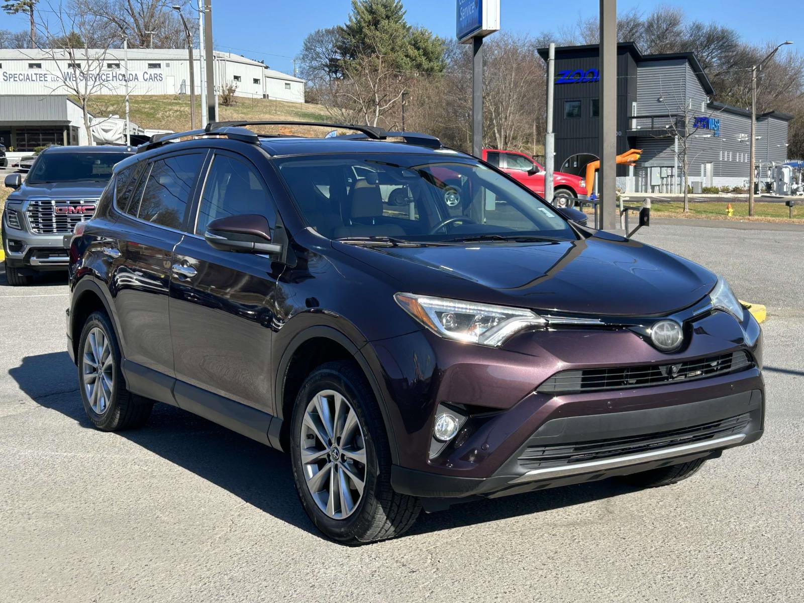 Used 2017 Toyota RAV4 Limited image 1