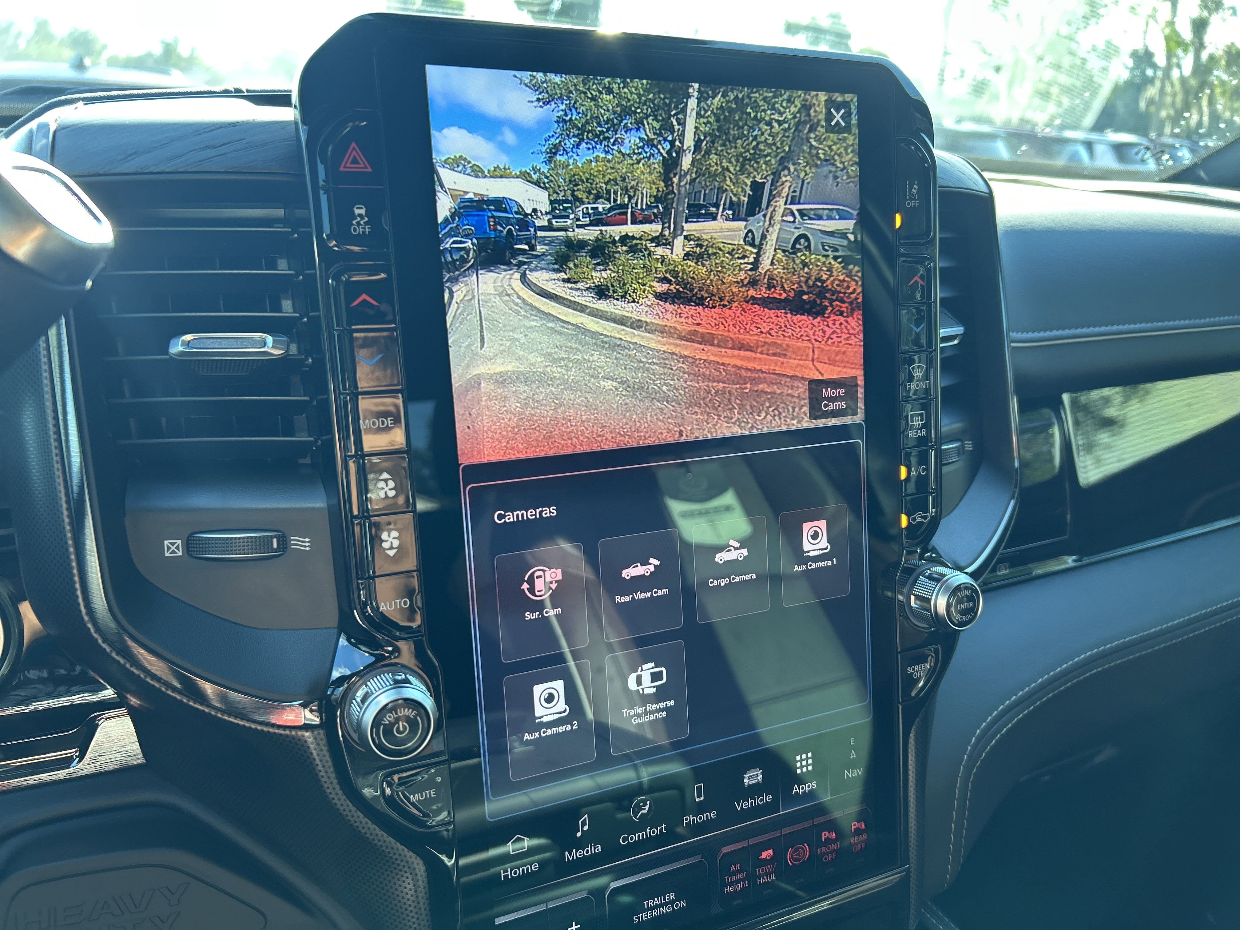 New 2026 RAM 2500 Limited image 32