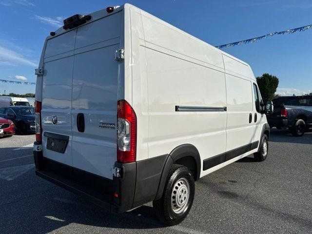 Used 2025 RAM ProMaster 3500 w/ Convenience Group FWD image 4