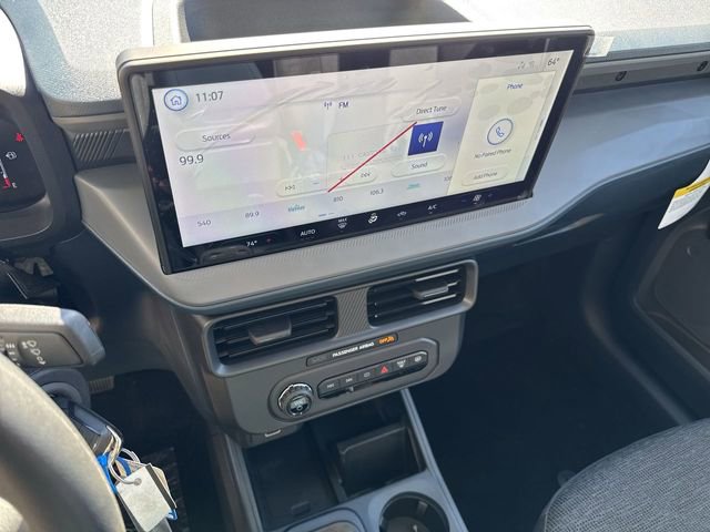 New 2025 Ford Maverick XL image 17