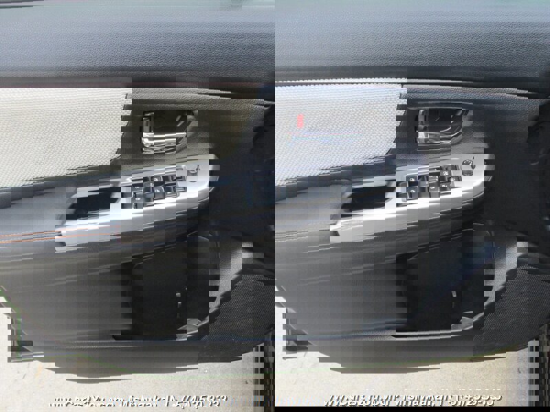 Used 2017 Subaru Crosstrek 2.0i Premium image 8