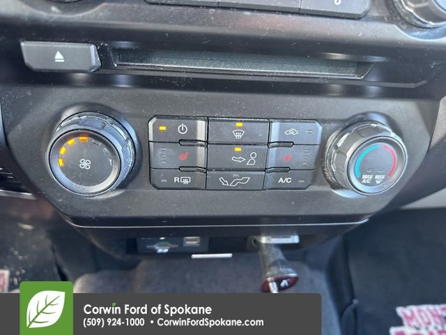 Used 2015 Ford F150 XLT w/ Equipment Group 302A Luxury image 12