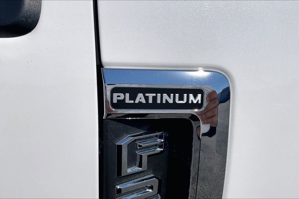 Used 2022 Ford F250 Platinum w/ FX4 Off-Road Package image 25