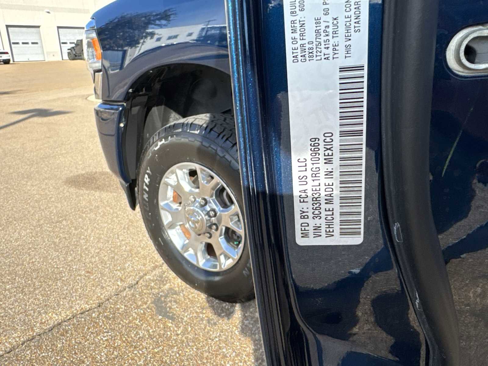 Used 2024 RAM 3500 Laramie image 26