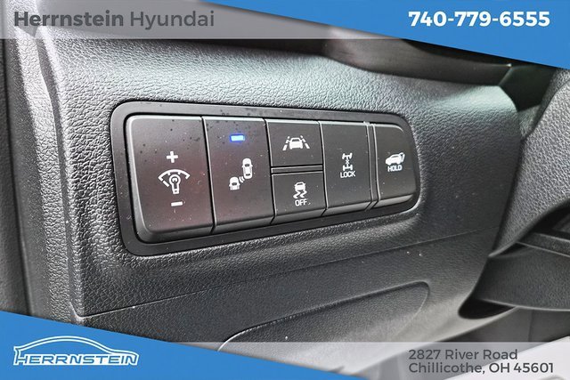 Used 2021 Hyundai Tucson Ultimate w/ Cargo Package image 18