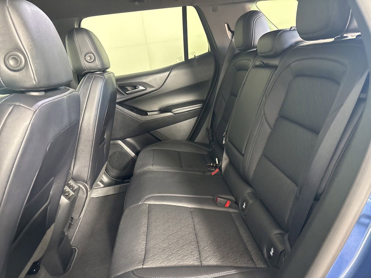 Used 2026 Chevrolet Equinox LT w/ Convenience Package II FWD image 18