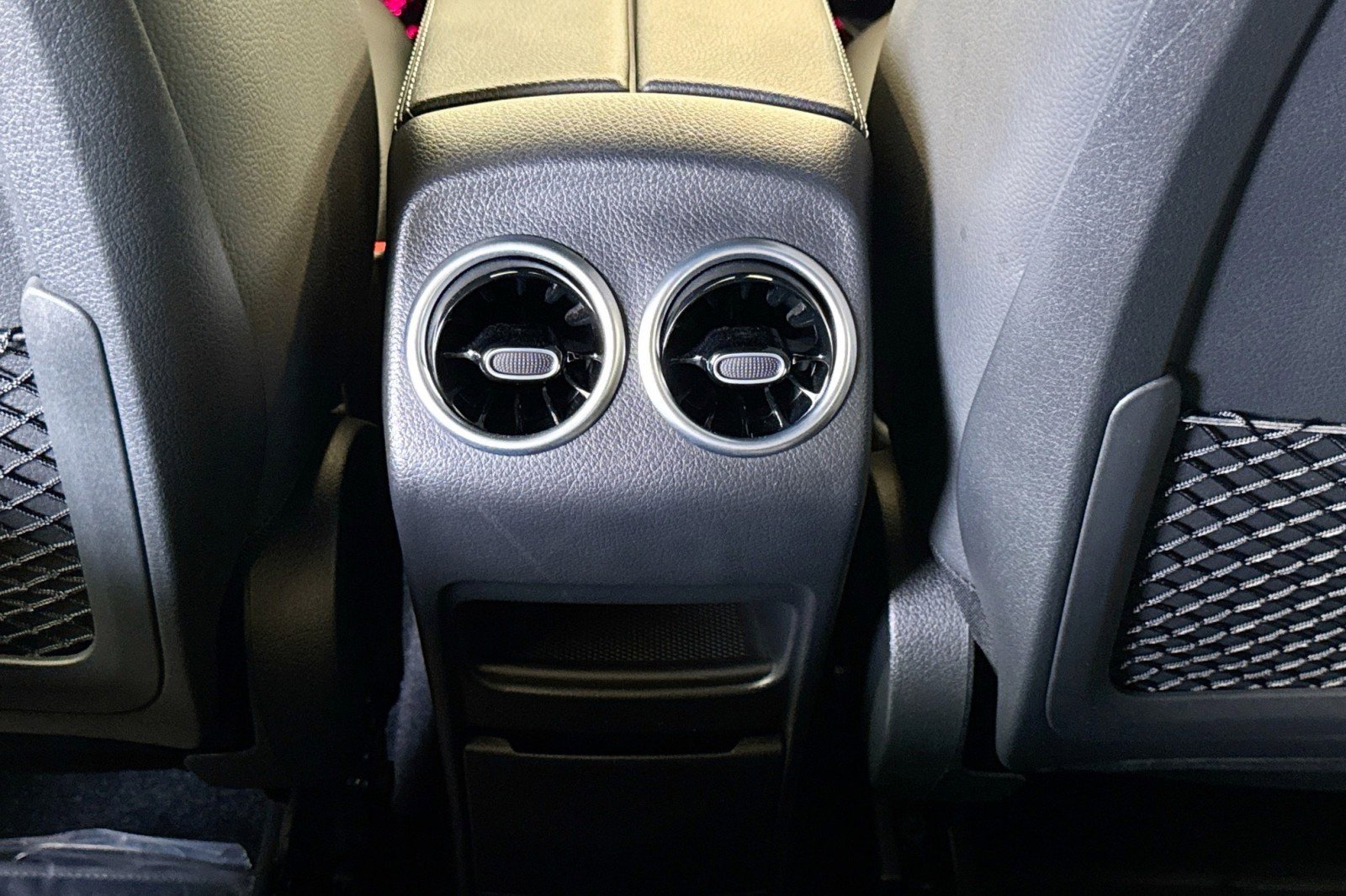 Certified 2023 Mercedes-Benz GLA 250 4MATIC w/ Premium Package image 23