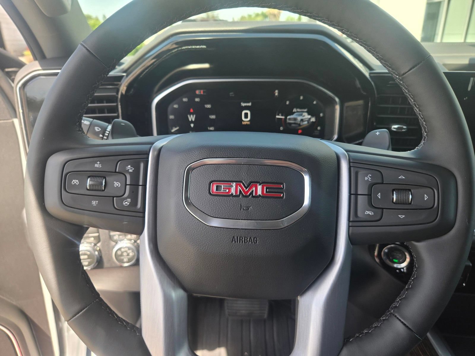 New 2026 GMC Sierra 1500 Elevation w/ Elevation Premium Package AWD/4WD image 17