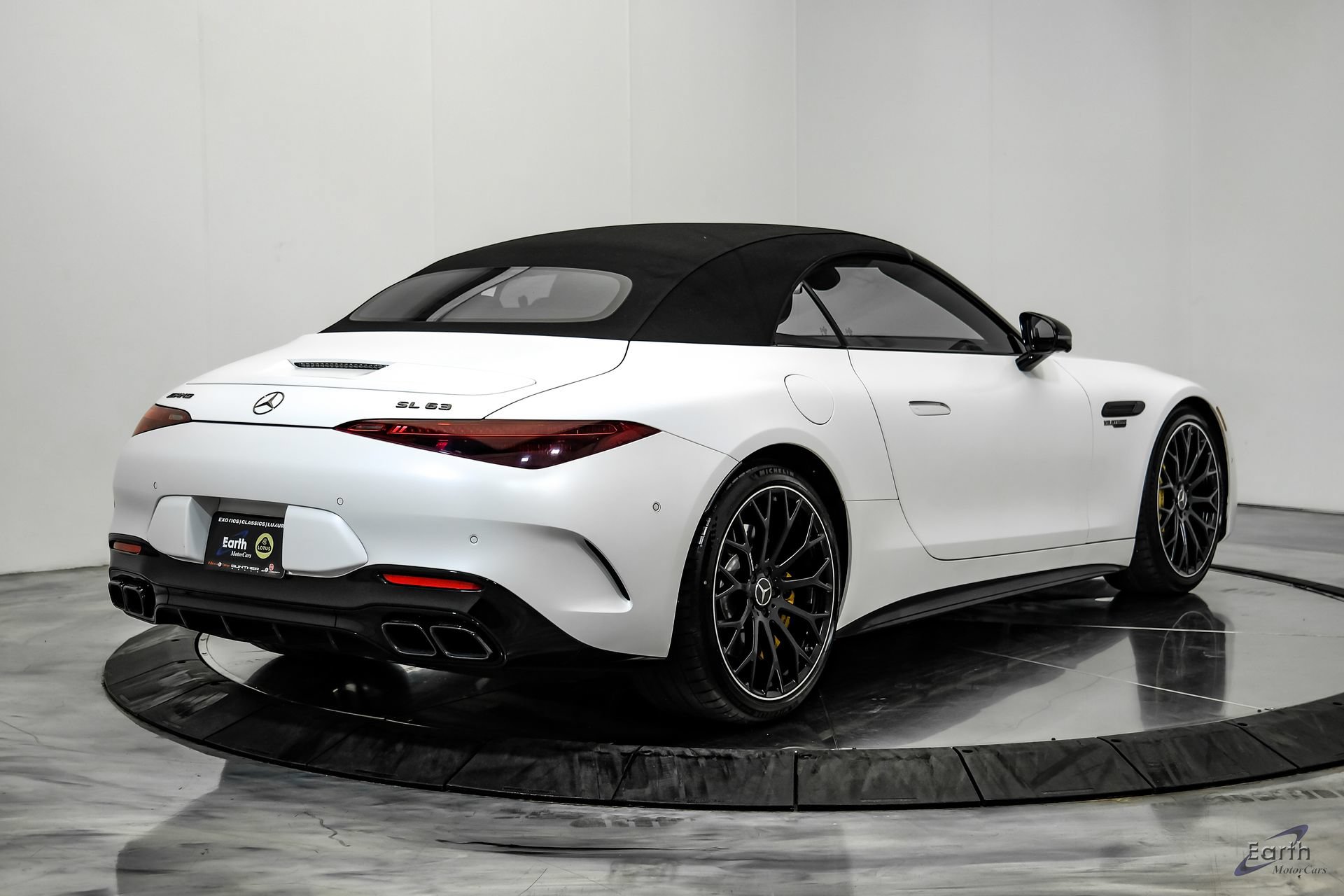 Used 2022 Mercedes-Benz SL 63 AMG 4MATIC image 17