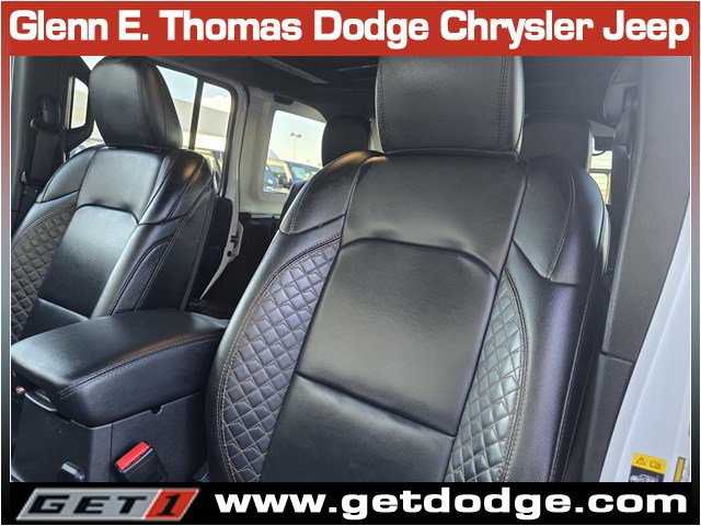 Used 2022 Jeep Wrangler Unlimited Sahara image 28