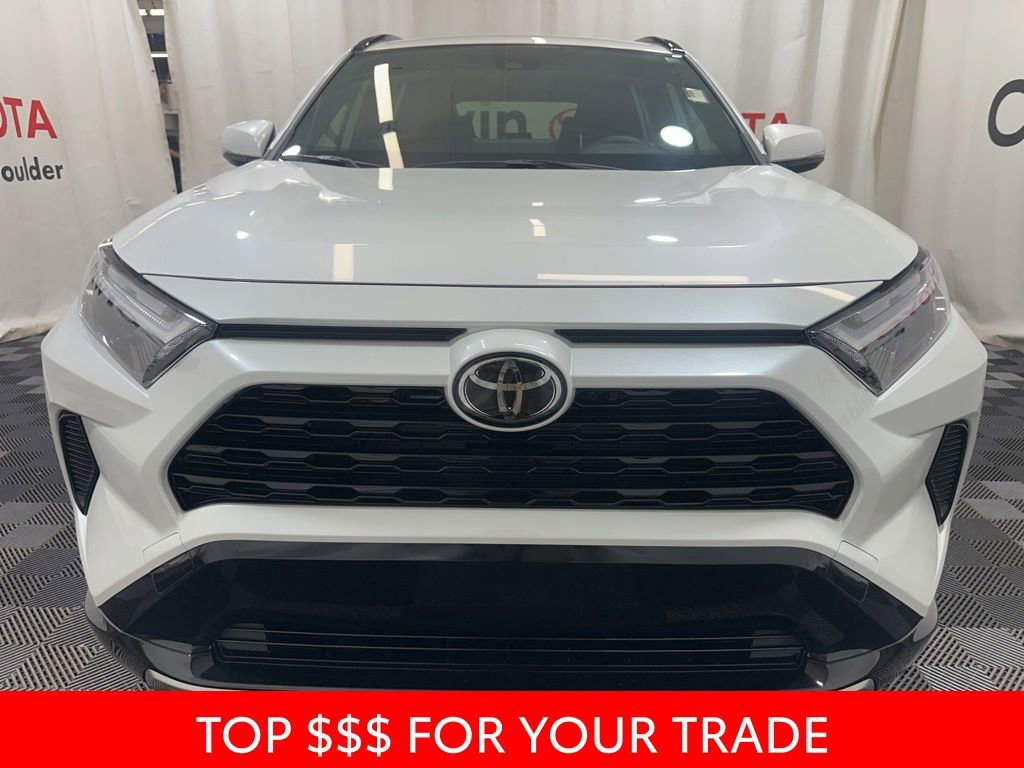 Used 2025 Toyota RAV4 SE image 2