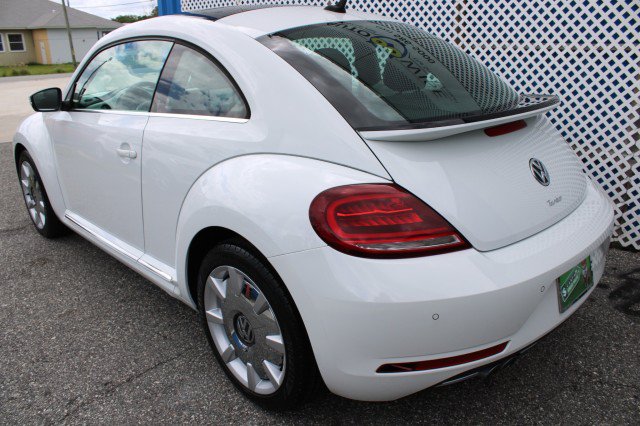 Used 2019 Volkswagen Beetle 2.0T SE w/ SE Premium Package FWD image 35
