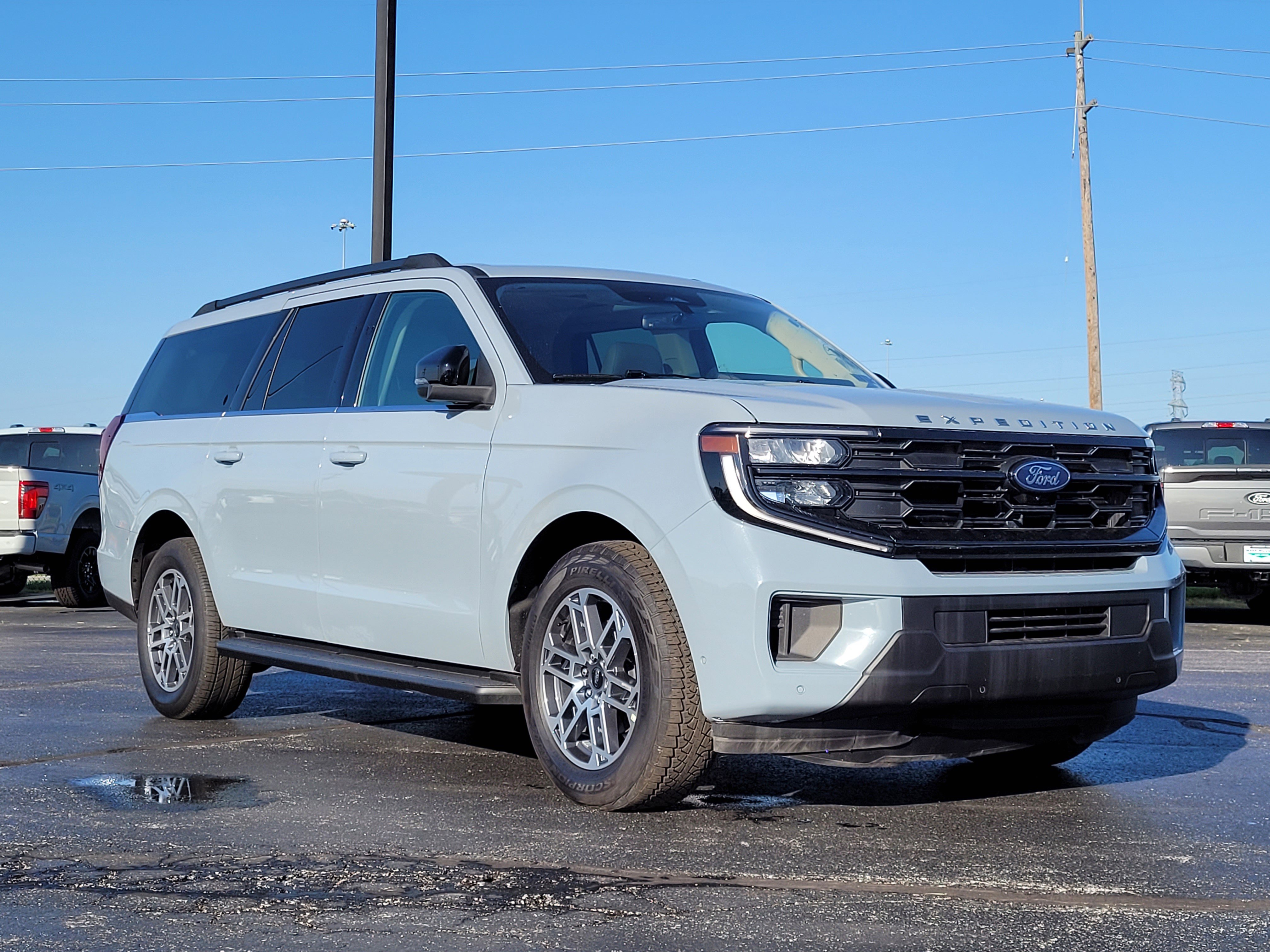 Used 2025 Ford Expedition Max Active