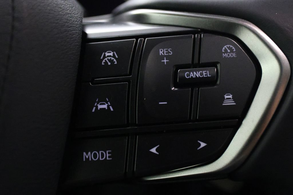 Used 2025 Lexus GX 550 AWD/4WD image 21