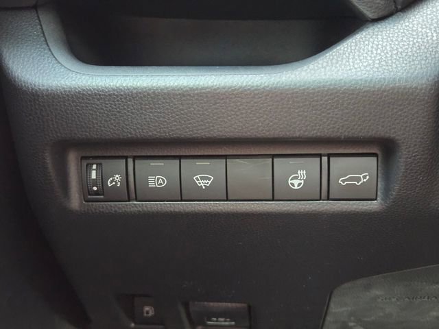 Used 2021 Toyota RAV4 XSE AWD/4WD image 35