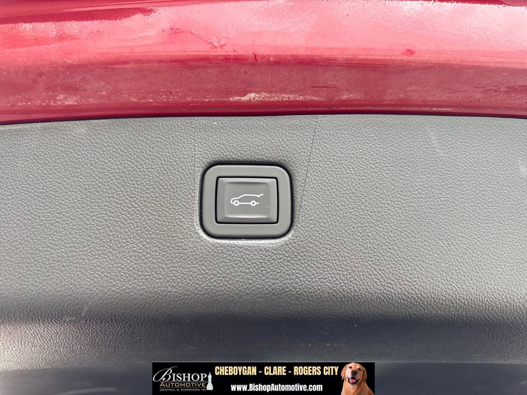 Used 2025 Chevrolet Blazer LT w/ Convenience Package AWD/4WD image 23