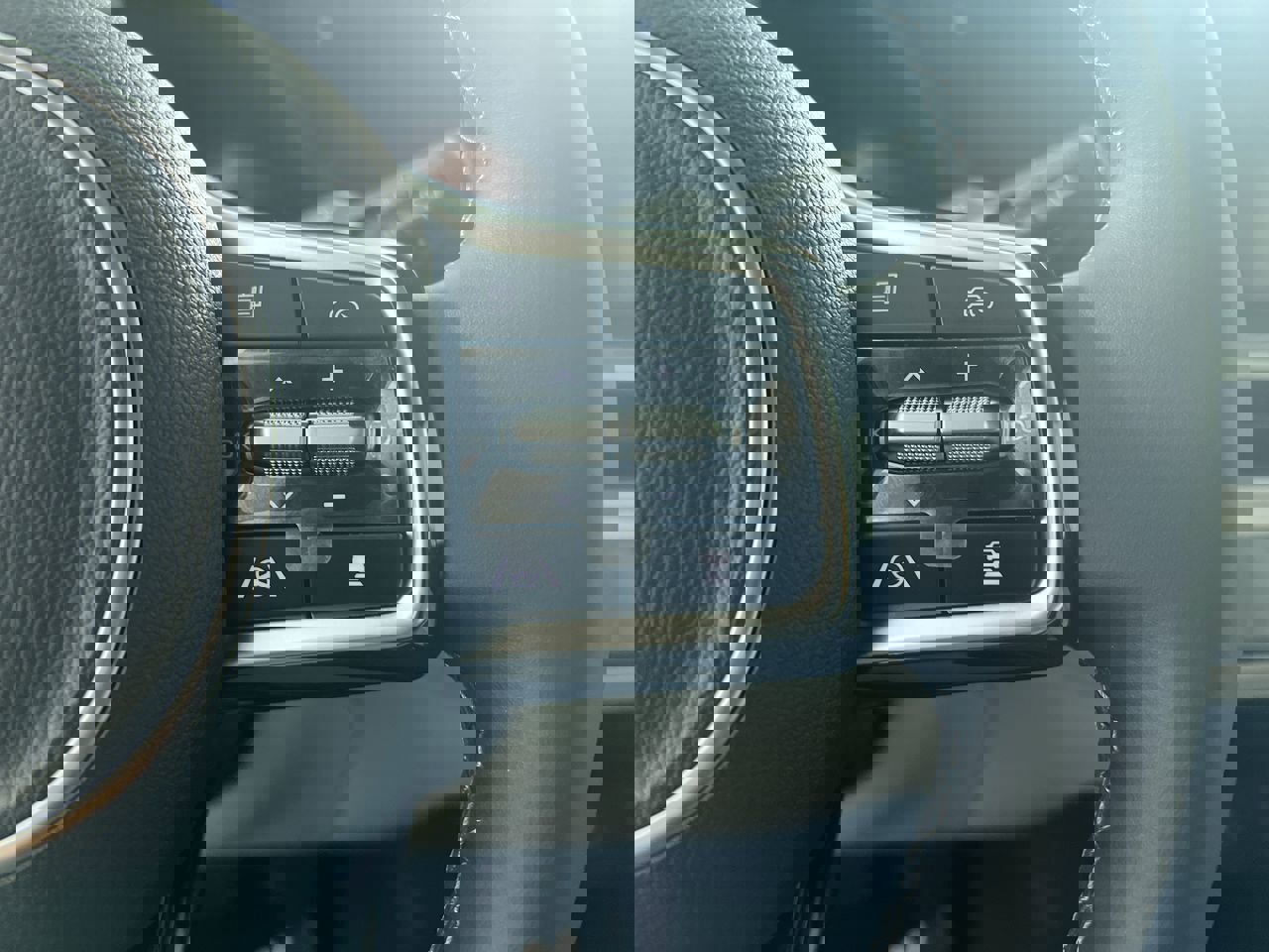 New 2026 Kia Sorento EX w/ EX Premium Package FWD image 19