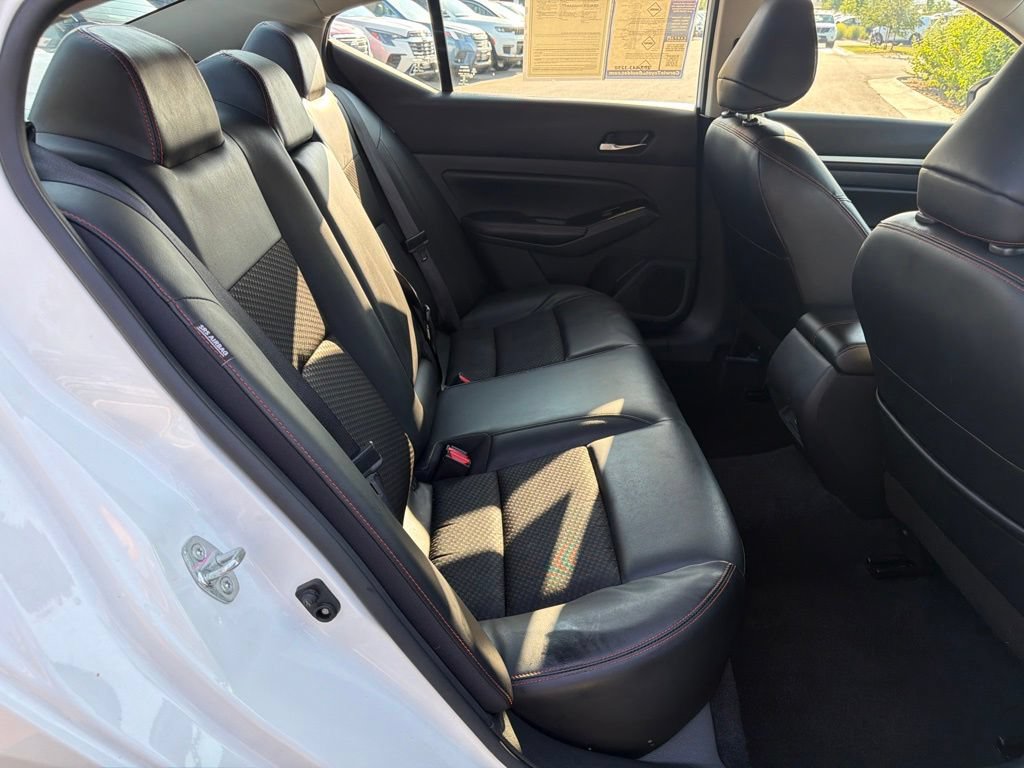 Used 2024 Nissan Altima 2.5 SR FWD image 13