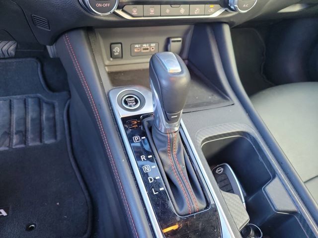 Used 2025 Nissan Sentra SR w/ SR Premium Package image 23