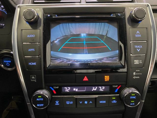 Used 2015 Toyota Camry XLE w/ Moonroof Package image 19