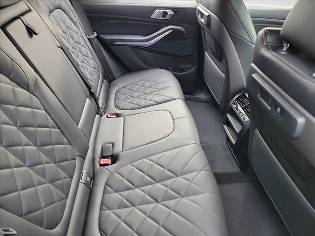 Used 2023 BMW X5 sDrive40i w/ M Sport Package image 13